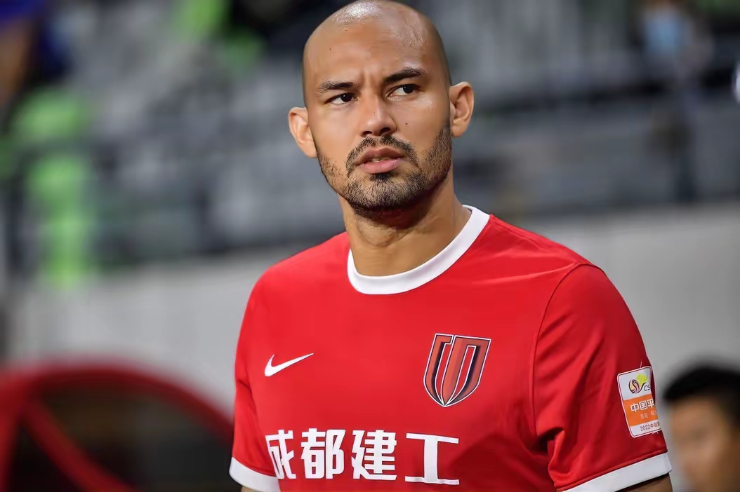 包含国王杯赛后再迎强敌，成都蓉城内部沟通，主帅态度：悬念犹存，身体对抗强度拉满的词条-英雄联盟S15竞猜